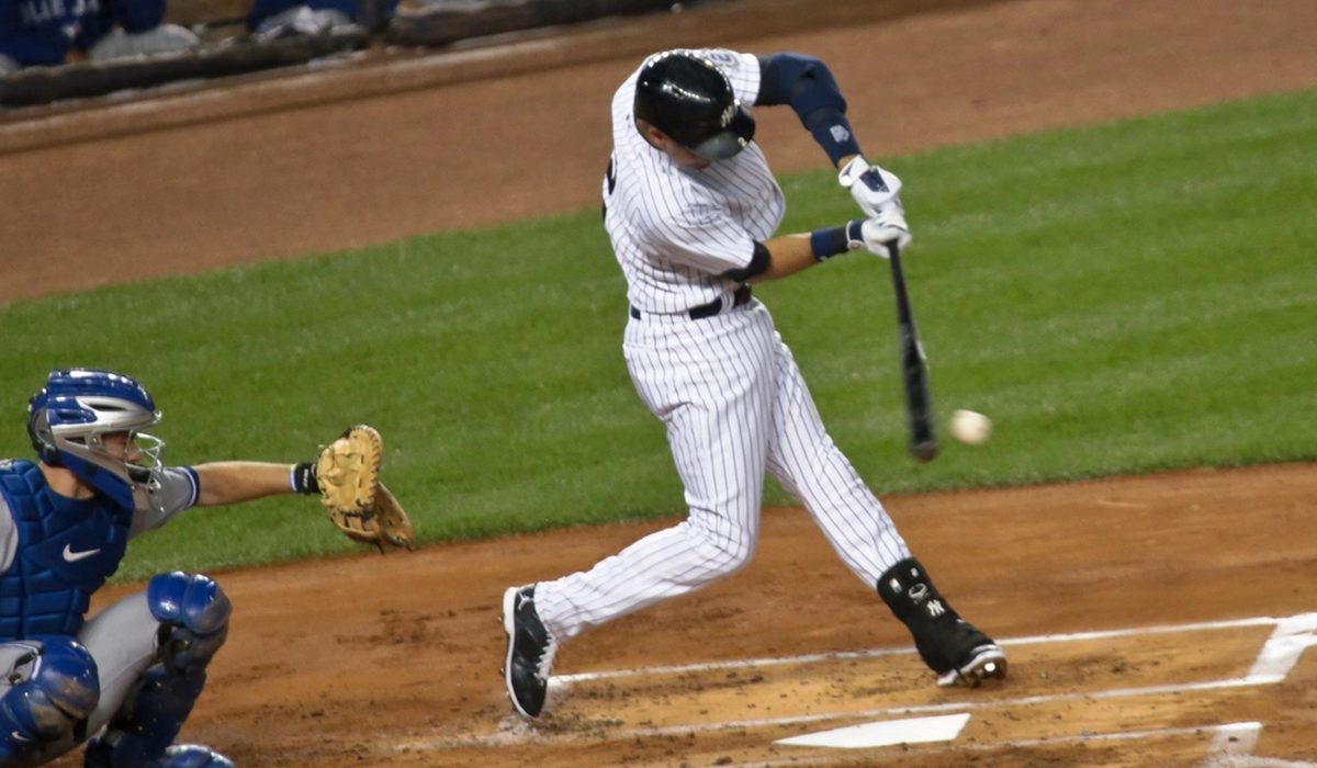 Hot Stove Early Buzz: Trades, Free Agents, and Team Targets