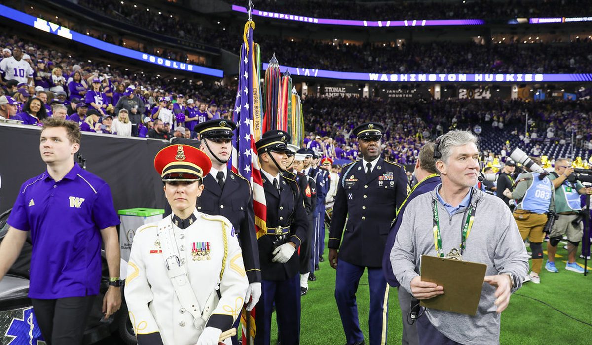 Kelly: LSU tenure fell short of expectations