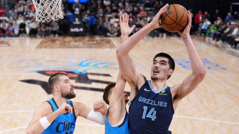 Fantasy basketball pickups: Memphis’ Edey, OKC’s Mitchell among top players to add